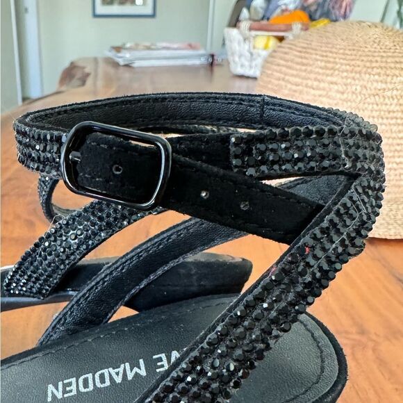 Steve Madden Kids

Skyla (Little Kid/Big Kid) sz 5 - Picture 9 of 12